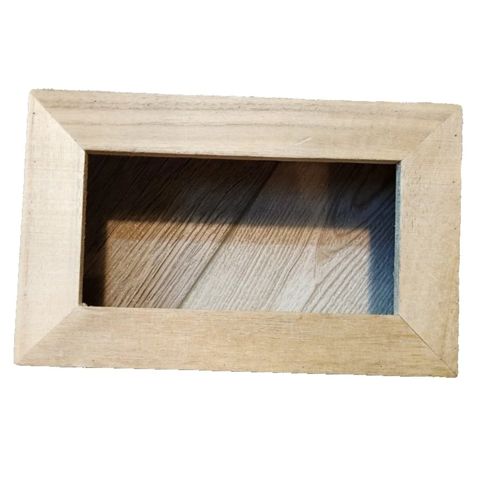 N/A this wooden